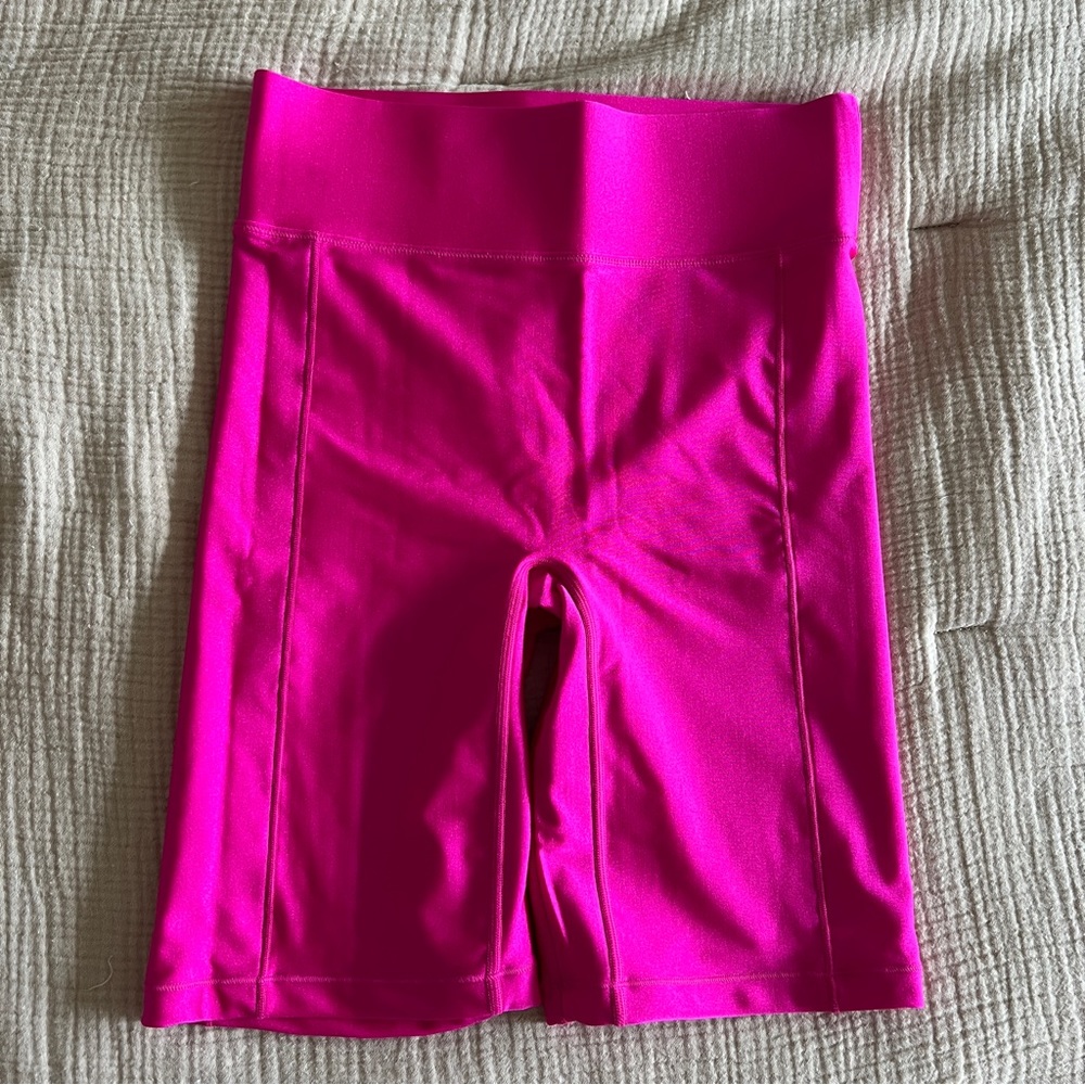 Bandier All Access Hot Pink Bike Shorts 🎀 Barbie Pink - Picture 2 of 3
